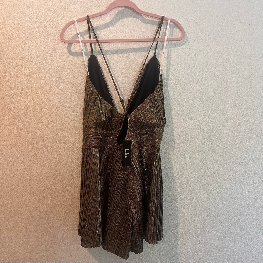 NWT Lulus Award Ceremony Gold Multi Metallic Pleated V-neckline Romper Sz XL - Picture 10 of 11